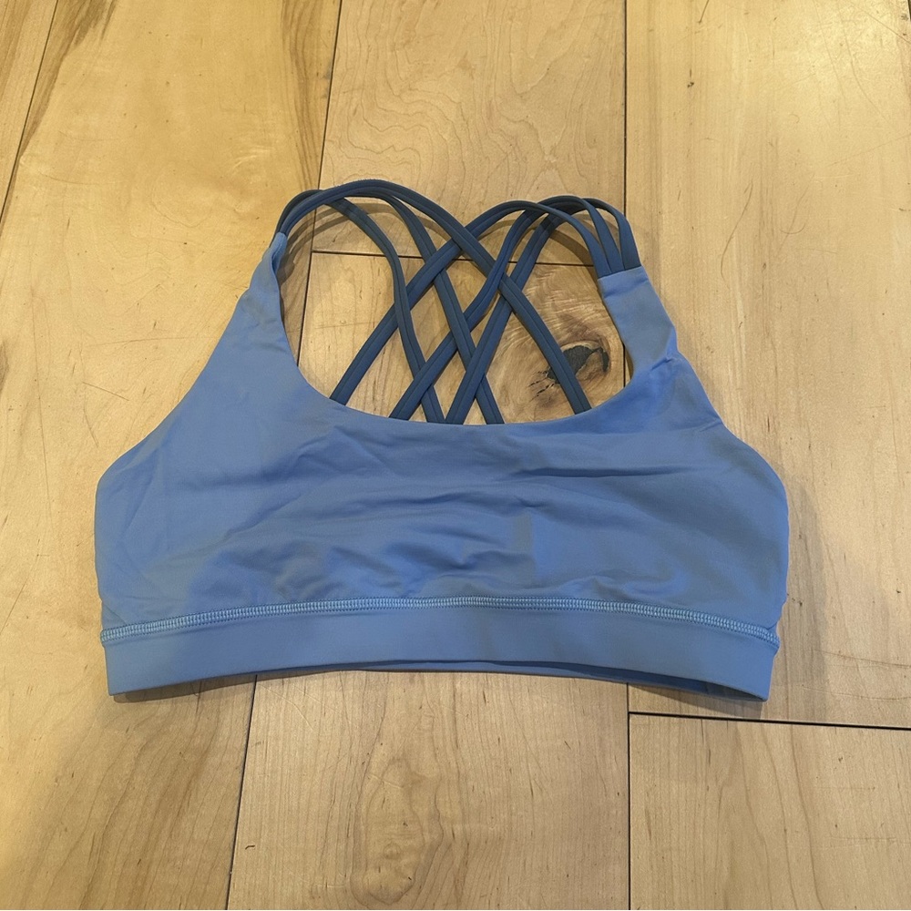 Lululemon Blue Sports Bra Size 8